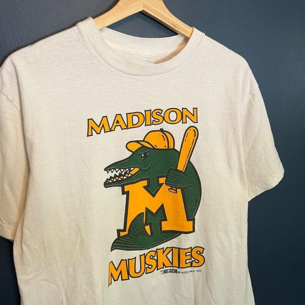 Retro 90S Madison Muskies Baseball T Shirt Tee Usa